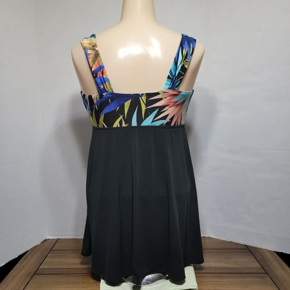 St John's Bay 1Pc Swimsuit Secretly Slender - Size 8 NWT